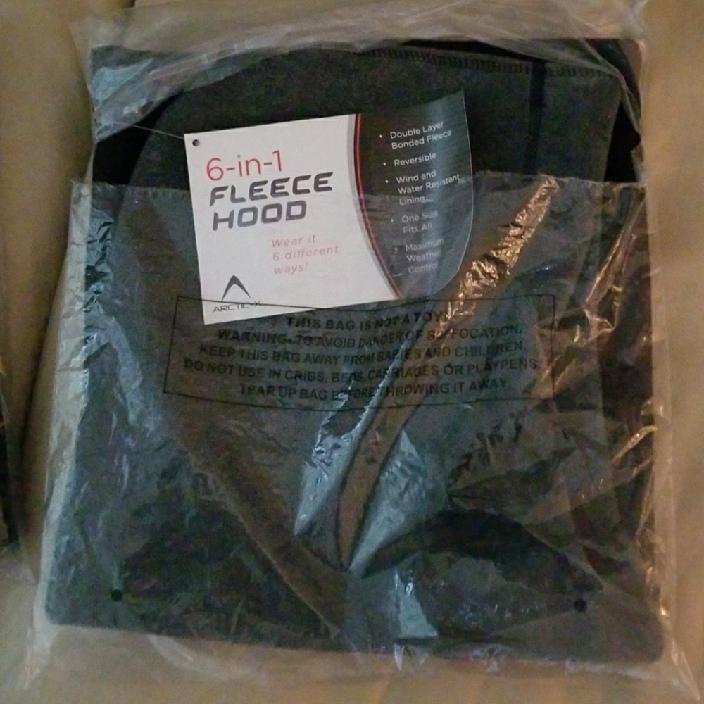 Arctic X 6-in-1 Reversible Hood for men and women - Picture 6 of 6